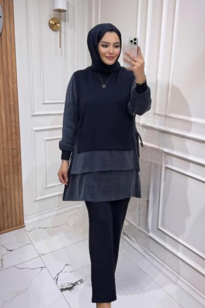 Yelda İpek Kupra-Oysho Takım  Lacivert