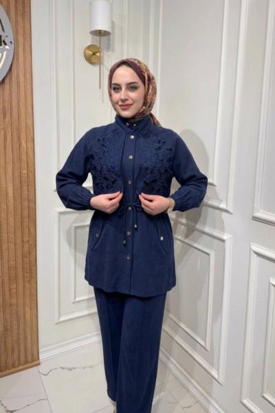 Güpür Detaylı Takım Lacivert