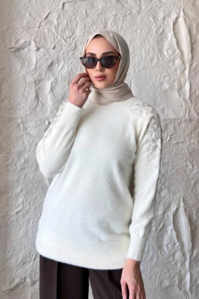 Omzu Nakışlı Angora Tunik  Ekru